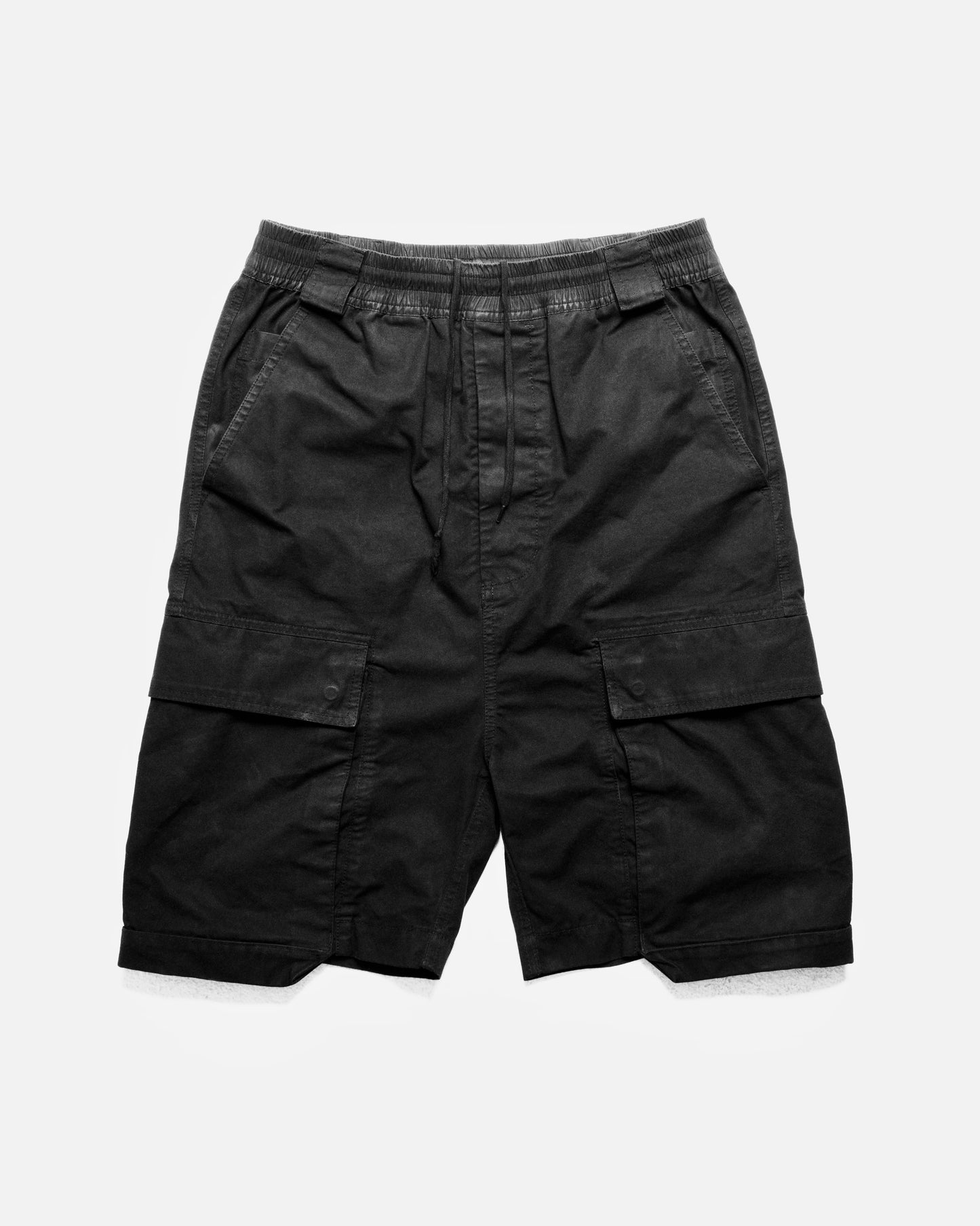 HANGING 3D POCKET SHORT