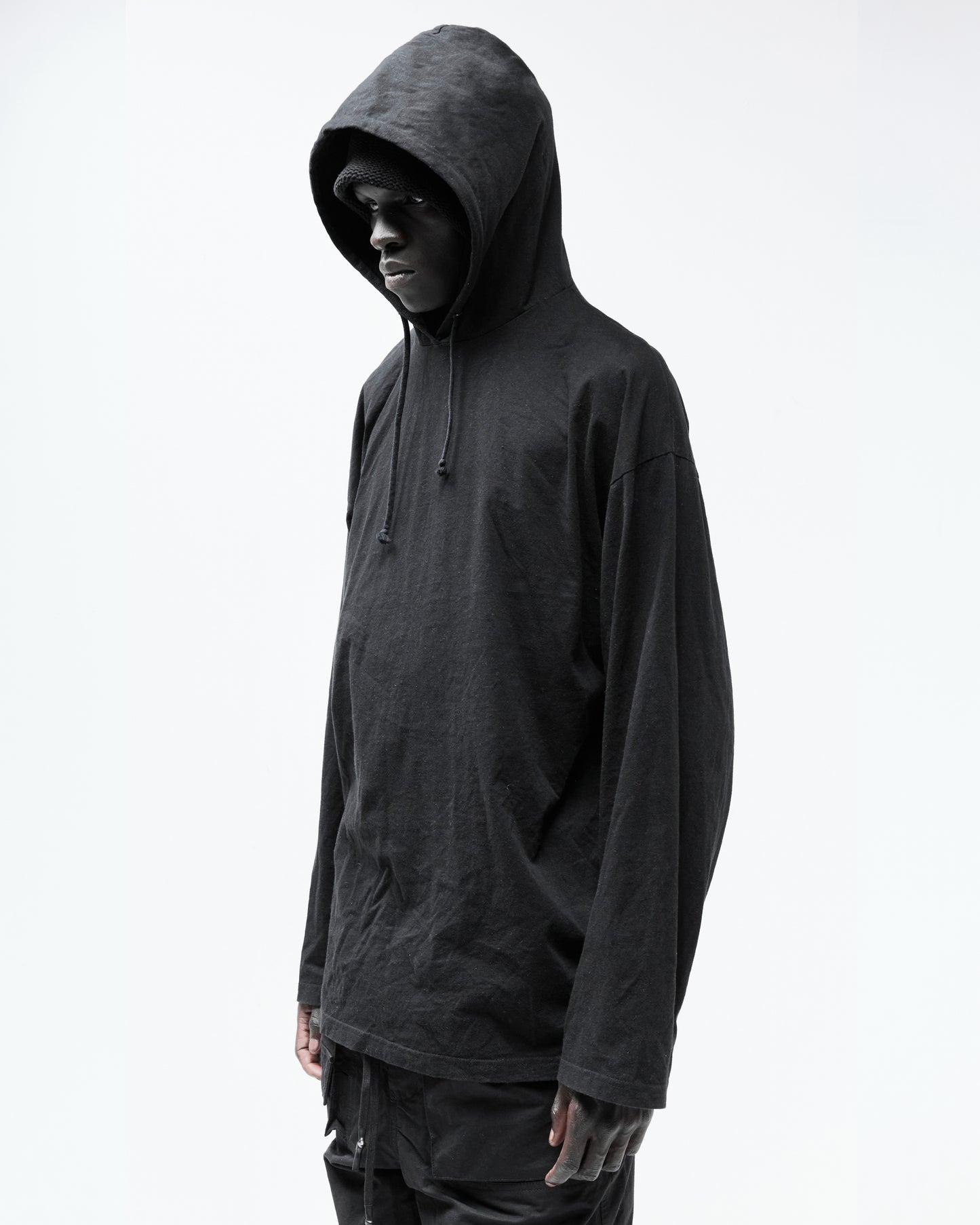 HOODED LONGSLEEVE