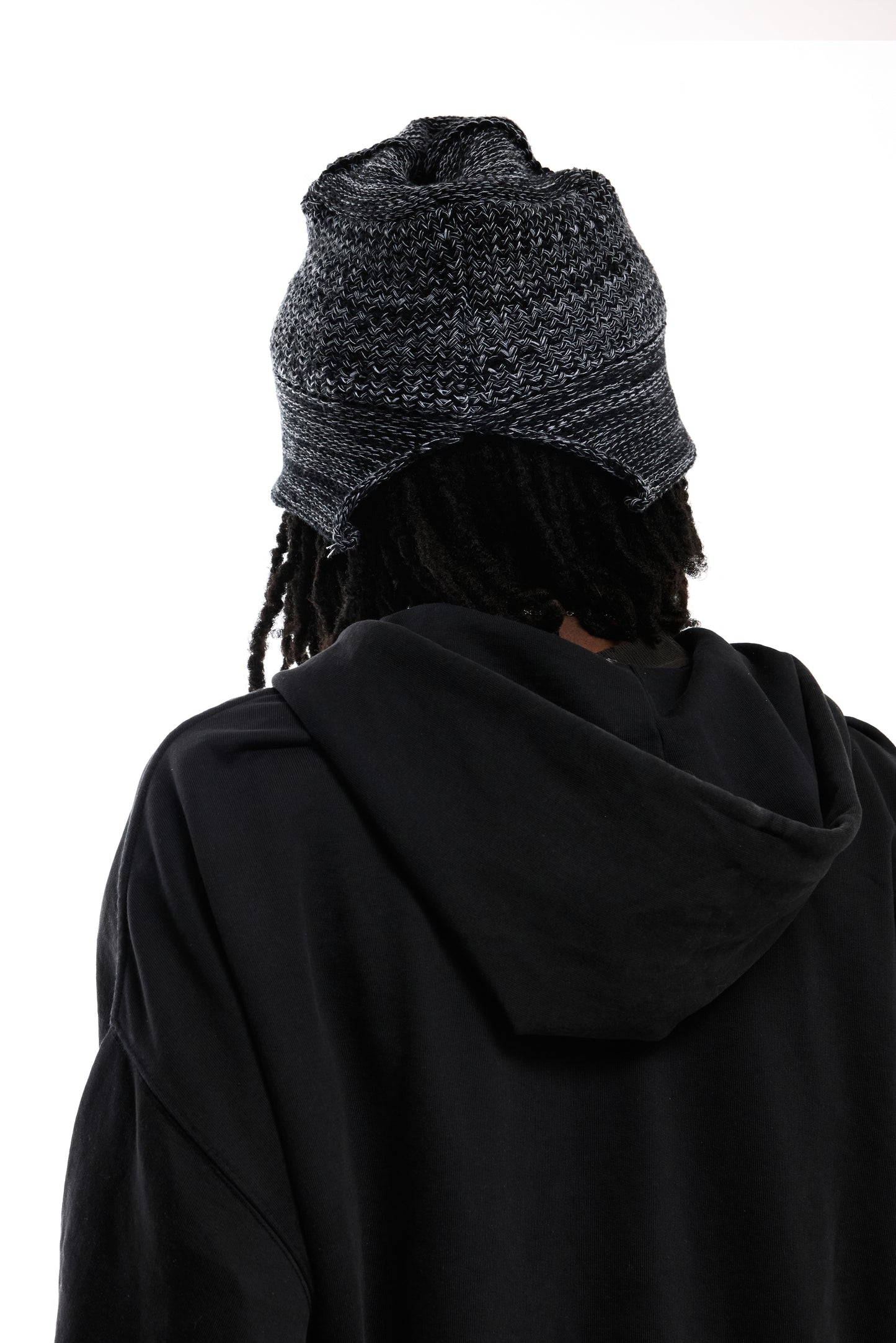 COTTON SLIT BEANIE - LIGHT GREY AND BLACK