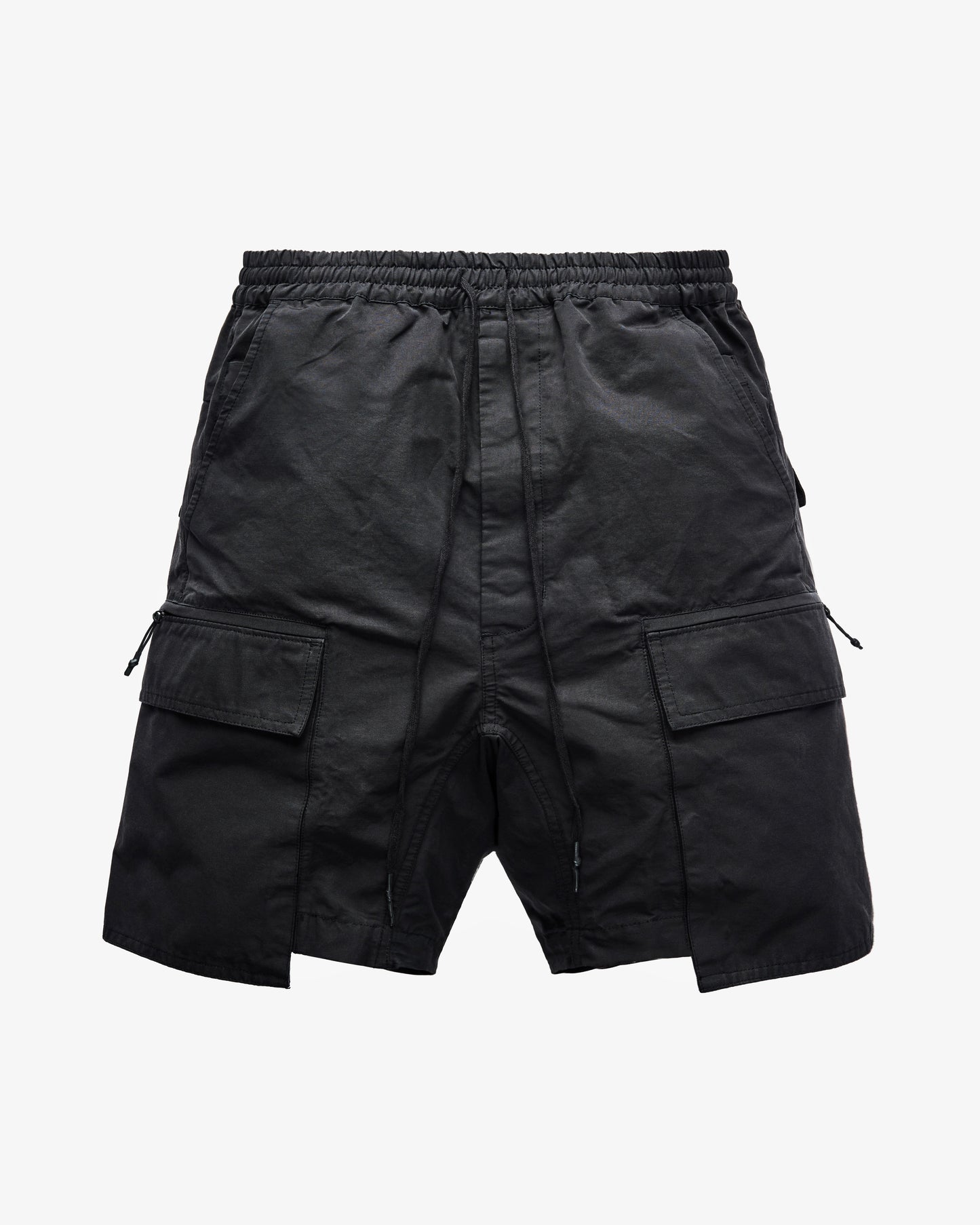 HANGING POCKET CARGO SHORT