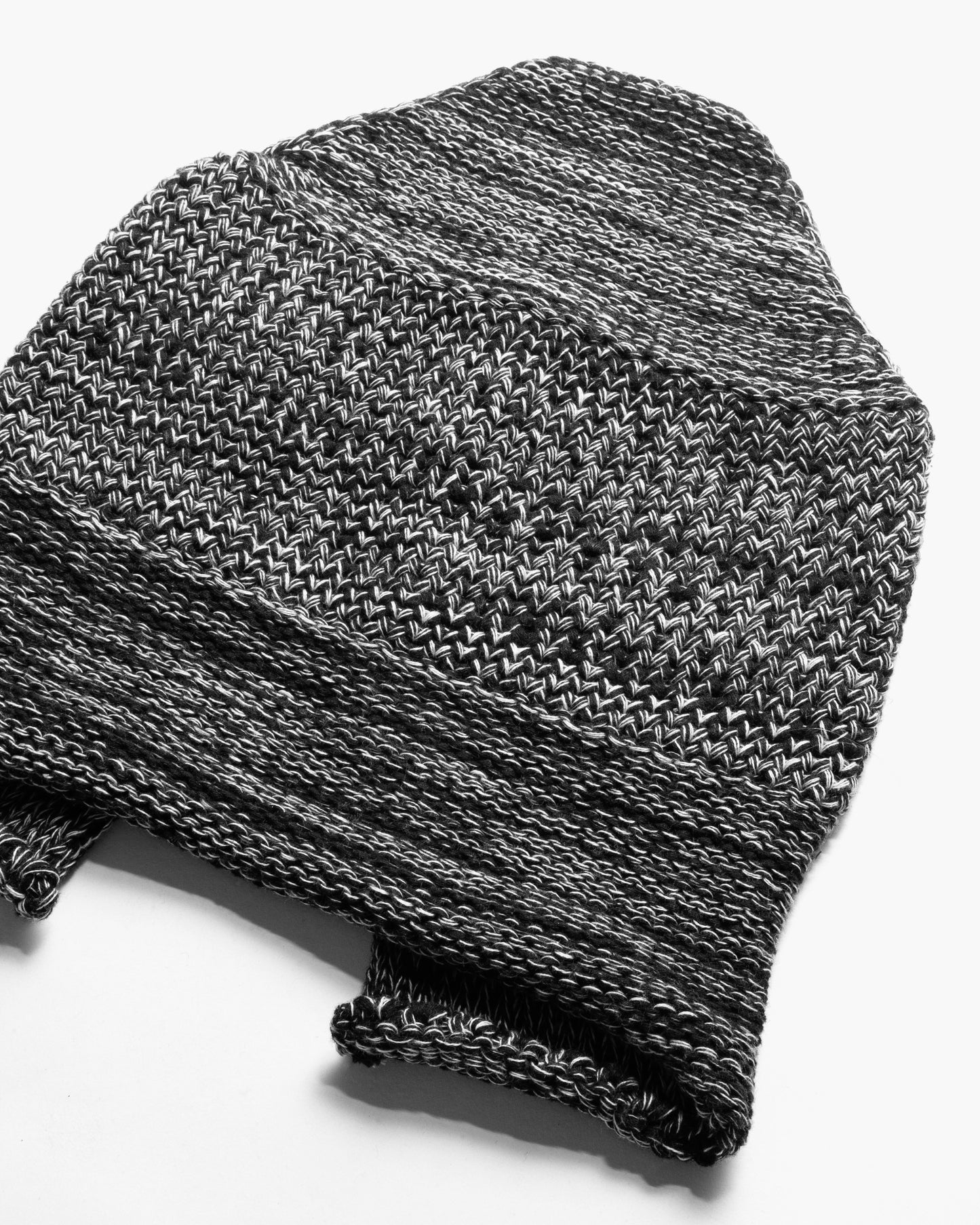 COTTON SLIT BEANIE - LIGHT GREY AND BLACK